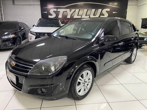 CHEVROLET VECTRA 2.0 SFI GT HATCH 8V FLEX 4P MANUAL